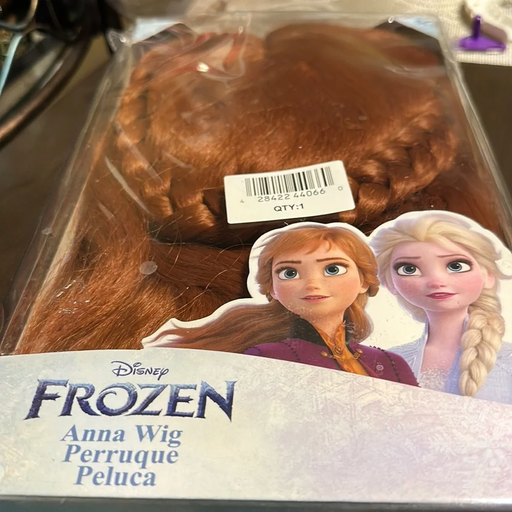 Disney store frozen Anna wig new - Picture 3 of 3